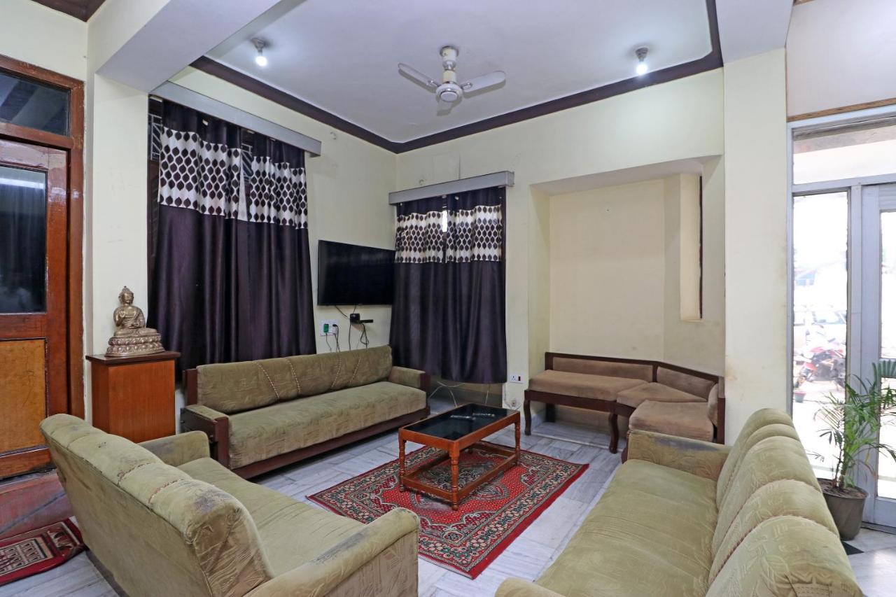 Oyo 16112 Hotel Uruvela International Bodh-Gajá Kültér fotó